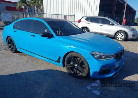 2017 BMW 750 I z USA, uszkodzony, nr VIN WBA7F0C34HGM22159